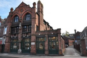 Harry's Restaurant, 84 Longbrook Street
